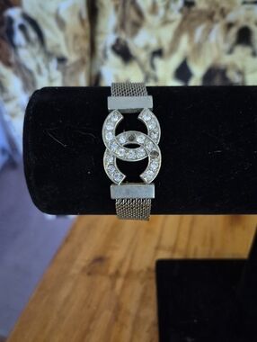Silver Crystal Interlocking Circle Bracelet - Women Jewelry